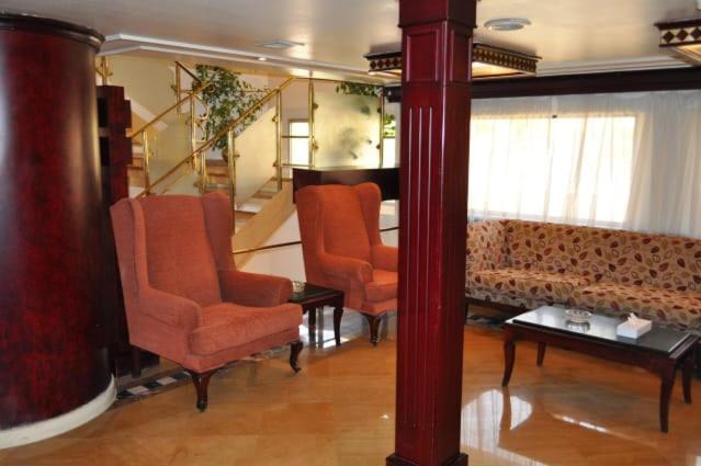 Nile View Aton Cruise Botel Caïro