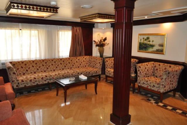 Nile View Aton Cruise 5* Caïro